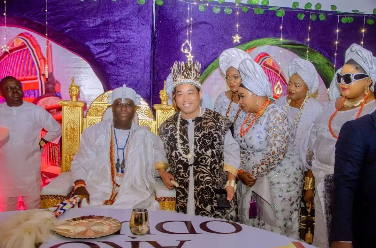 His Imperial Majesty The Ooni of Ife and ACCBCF Leadership in Traditional Regalia